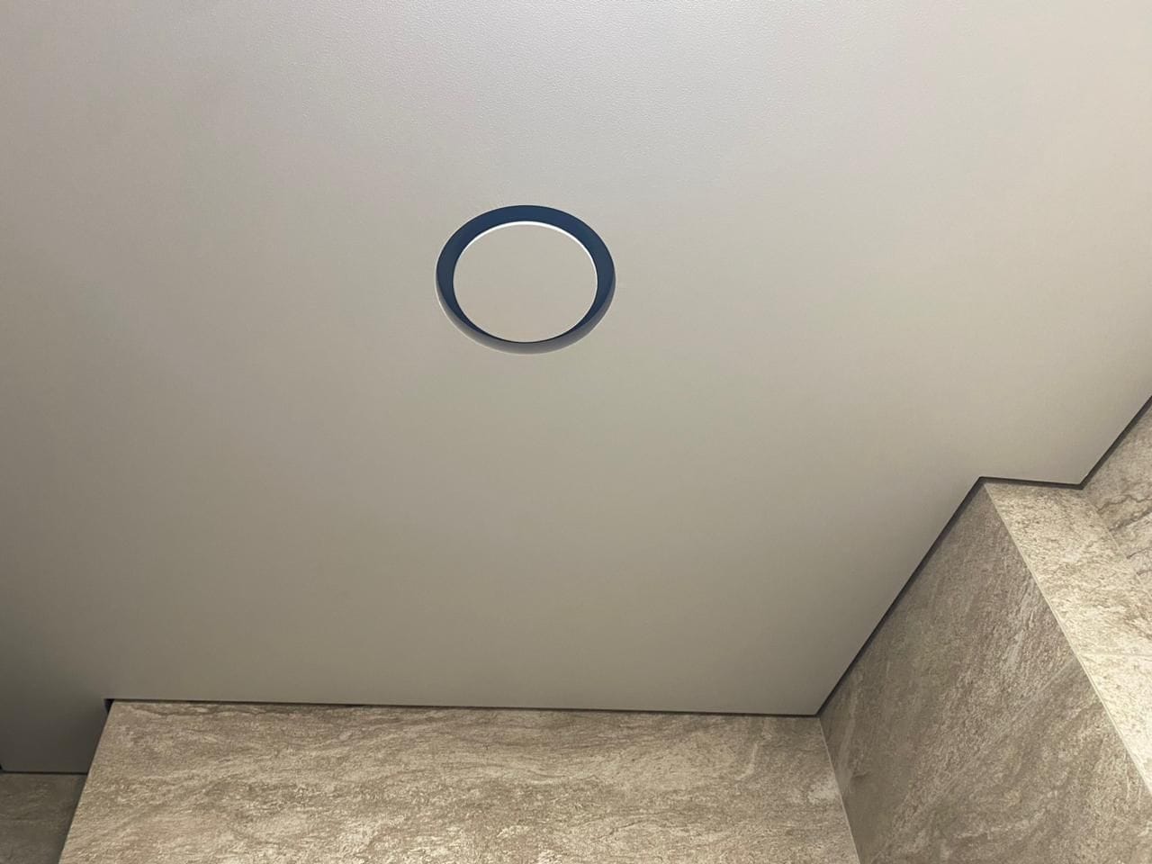 Теневой магнитный диффузор для натяжных потолков 150 мм